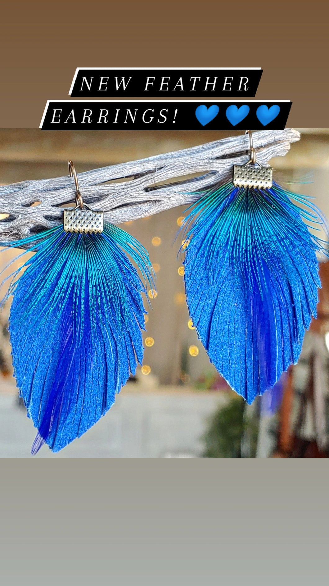 Royal feather leather earrings